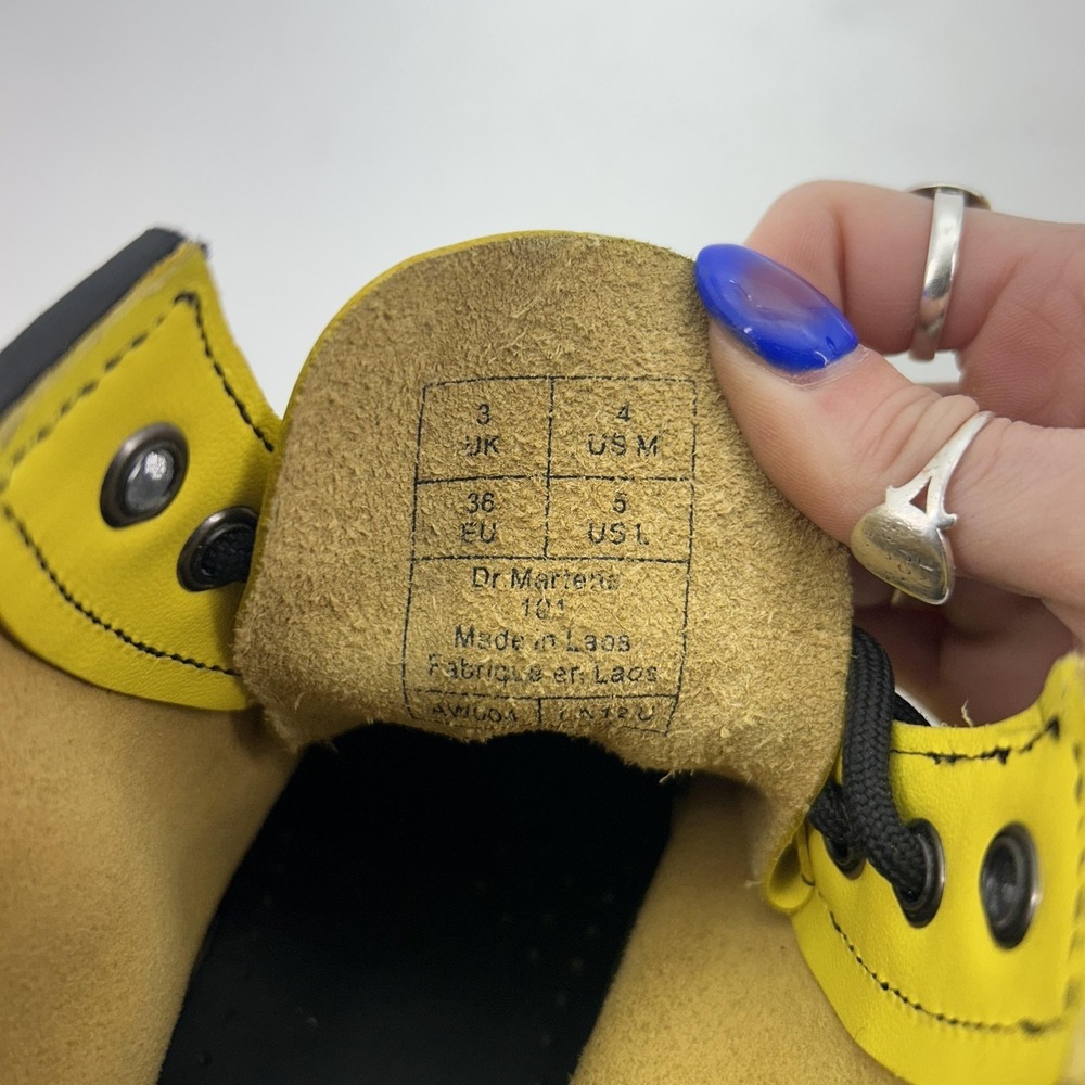 Dr.‎ Martens 101 Boots Womens Size 5 Yellow Smooth Leather Ankle Combat Lace Up - Picture 16 of 16